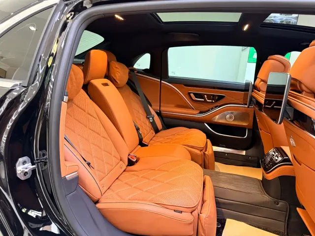 Mercedes-Benz Maybach S-Class — Фото автомобиля 12