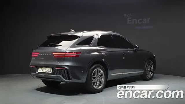 Genesis GV70 2.2 Дизель AWD — Фото автомобиля 2