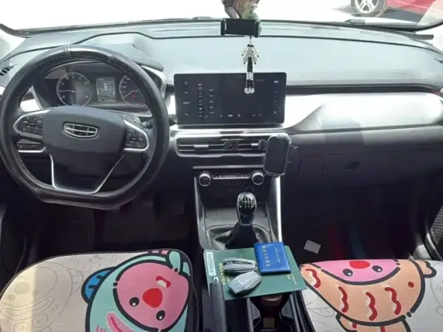 Geely Binyue — Фото автомобиля 7