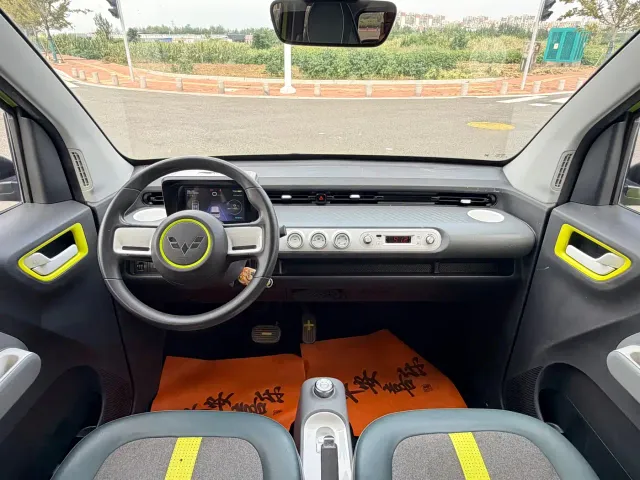 Wuling Hongguang Mini EV — Фото автомобиля 5