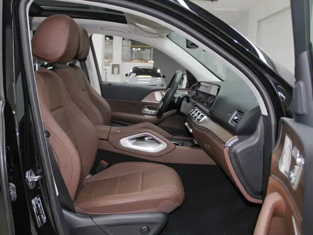 Mercedes-Benz GLE-Class — Фото автомобиля 10