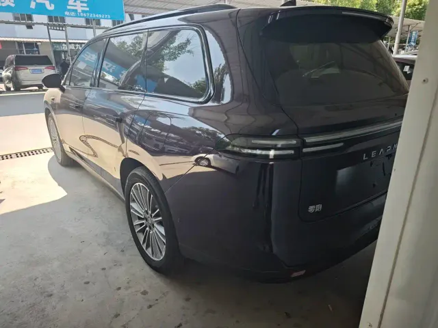 Leapmotor C16 — Фото автомобиля 14