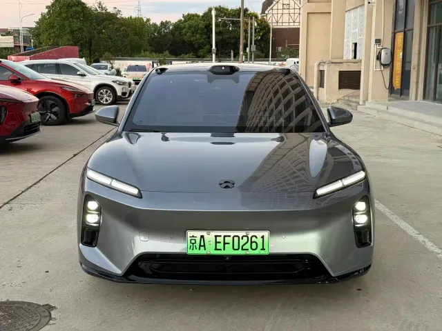 Nio ET5 — Фото автомобиля 2