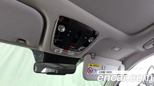 Kia Sorento Sorento 4-е поколение Бензин 2.5T 2WD — Фото автомобиля 28