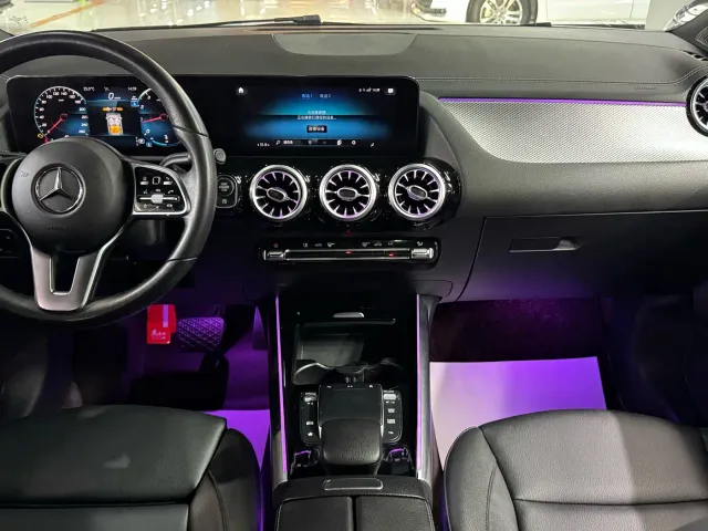 Mercedes-Benz GLA-Class — Фото автомобиля 11
