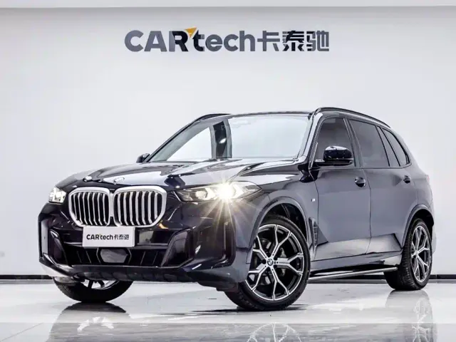Фотография автомобиля — BMW X5