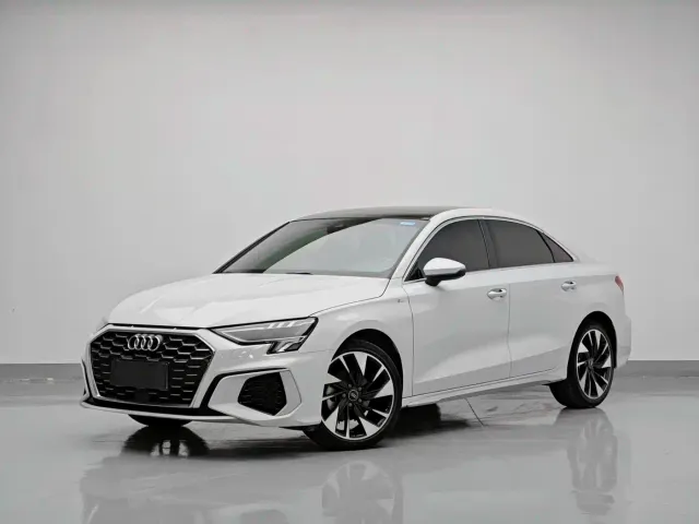 Фотография автомобиля — Audi A3