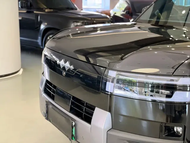 BYD FangChengBao Titanium 7 — Фото автомобиля 4