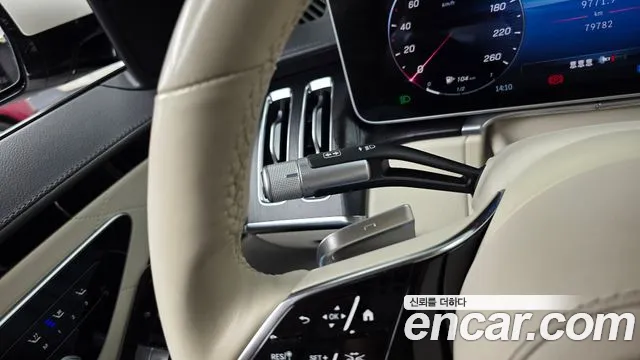 Mercedes-Benz S-Class — Фото автомобиля 28