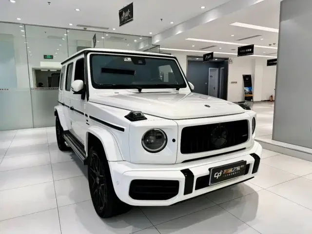 Mercedes-Benz G-Class — Фото автомобиля 3
