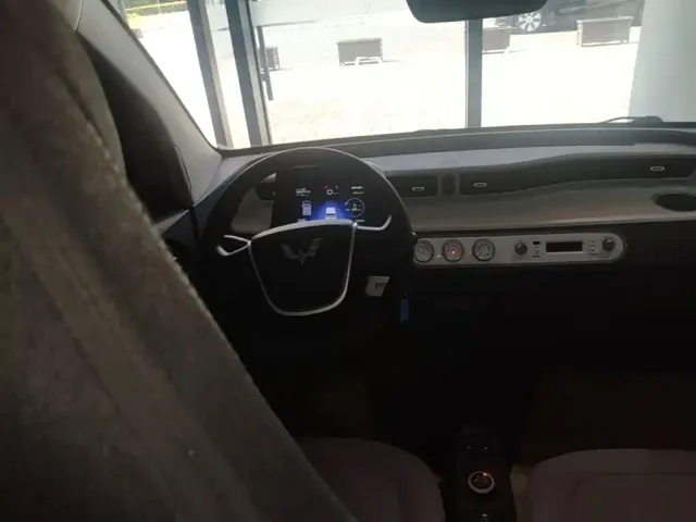 Wuling Hongguang Mini EV — Фото автомобиля 10