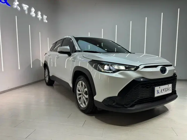 Toyota Frontlander — Фото автомобиля 3