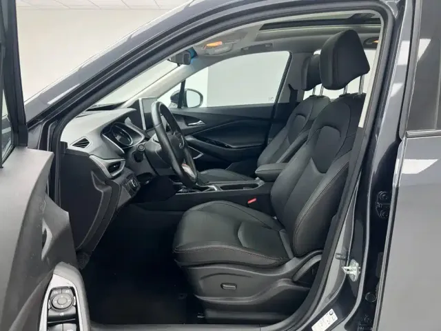 Chevrolet Volando 2020 Mild Hybrid Redline 530T Automatic Premium Edition (5+2 seater) — Фото автомобиля 16