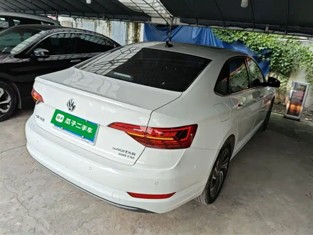 Volkswagen Sagitar — Фото автомобиля 6