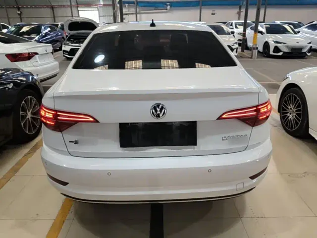Volkswagen Sagitar — Фото автомобиля 5