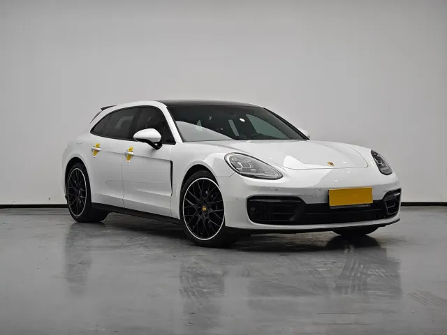 Porsche Panamera — Фото автомобиля 5
