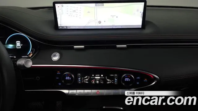 Genesis GV70 — Фото автомобиля 19