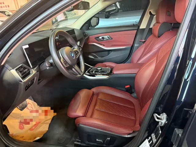 BMW i3 — Фото автомобиля 4