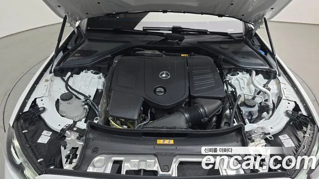 Mercedes-Benz E-Class W214 — Фото автомобиля 6