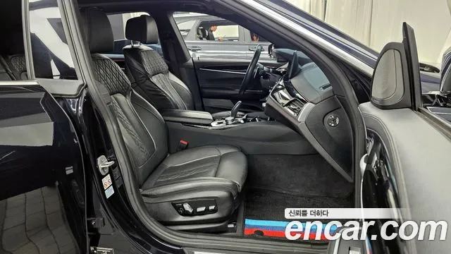 BMW Gran Turismo — Фото автомобиля 11