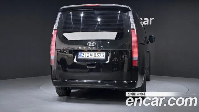 Hyundai Staria Staria Tourer 11 мест — Фото автомобиля 4