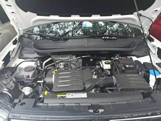 Volkswagen Tharu — Фото автомобиля 10