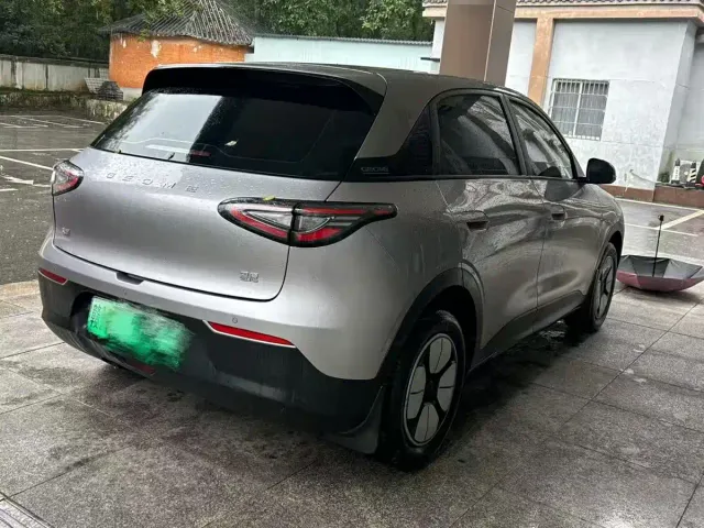 Geely Starry Wish — Фото автомобиля 2