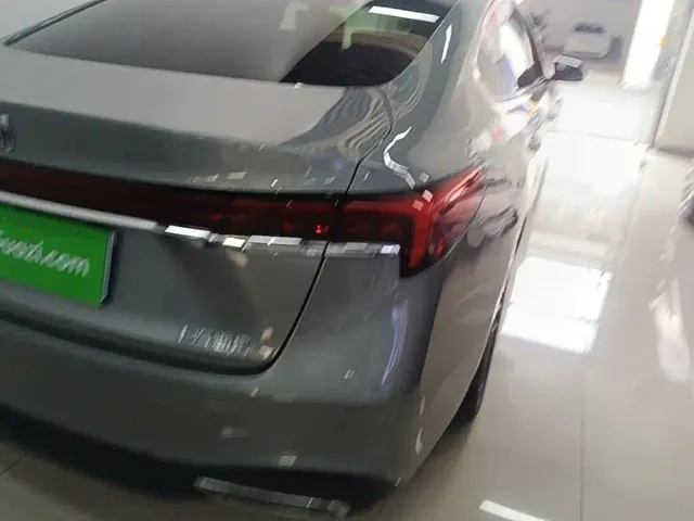 Buick LaCrosse — Фото автомобиля 7