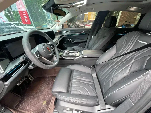 Hongqi H9 — Фото автомобиля 8
