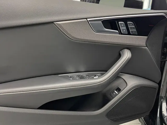 Audi A4L — Фото автомобиля 19