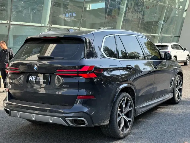 BMW X5 — Фото автомобиля 10