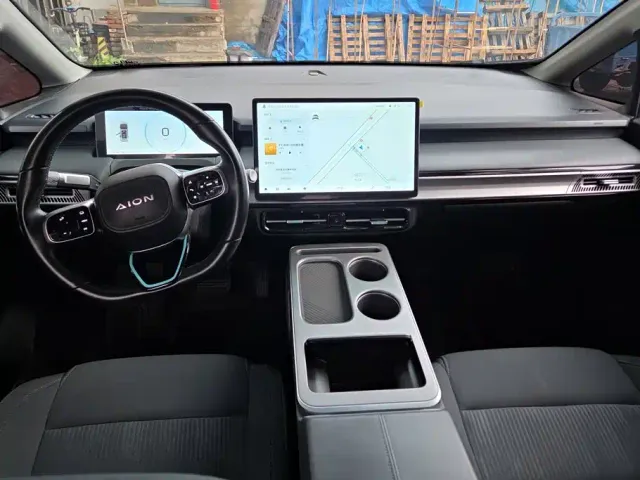 GAC Aion Y — Фото автомобиля 12