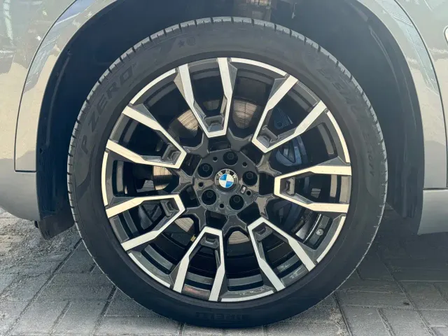 BMW X5 — Фото автомобиля 6