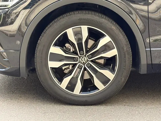 Volkswagen Tiguan L — Фото автомобиля 3