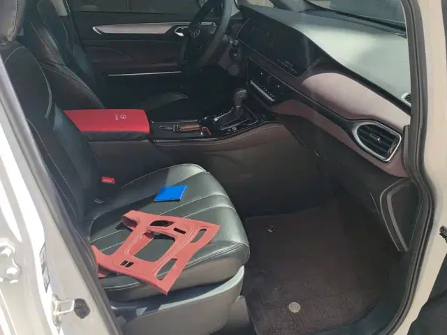 GAC Trumpchi M6 — Фото автомобиля 8