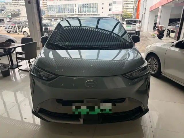 GAC Aion Y — Фото автомобиля 2