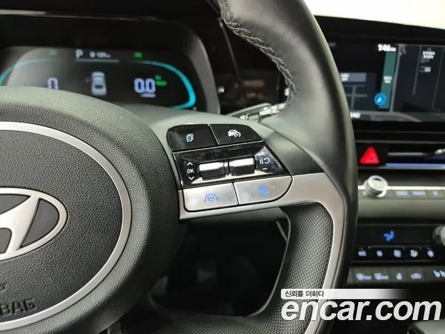 Hyundai Avante CN7 — Фото автомобиля 15
