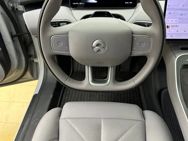 Nio ET5 Touring — Фото автомобиля 8