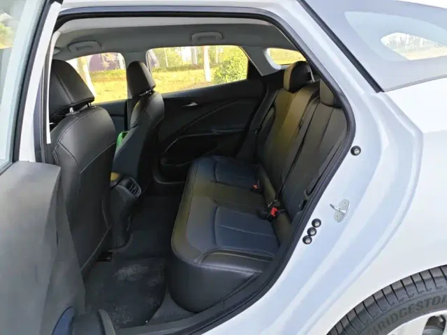 Buick Velite 6 — Фото автомобиля 16