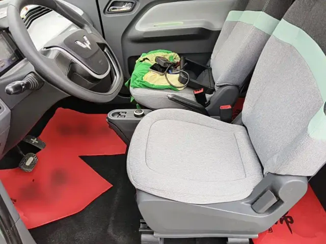 Wuling Hongguang Mini EV — Фото автомобиля 14