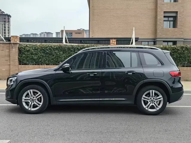 Mercedes-Benz GLB-Class — Фото автомобиля 4