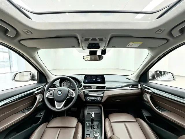 BMW BMW X1 2022 sDrive20Li Premium — Фото автомобиля 12