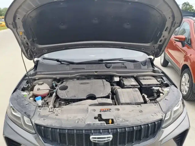 Geely Binyue — Фото автомобиля 19