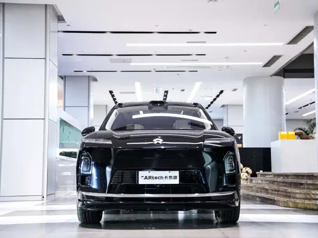 Nio ES8 — Фото автомобиля 4