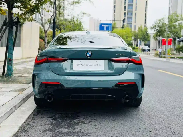 BMW BMW 4 Series 2024 430i M Sport Shadow Edition — Фото автомобиля 5