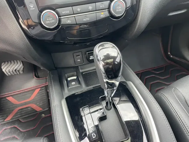 Nissan X-Trail — Фото автомобиля 15