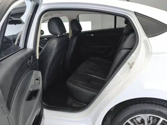 Chery Arrizo 5 — Фото автомобиля 11