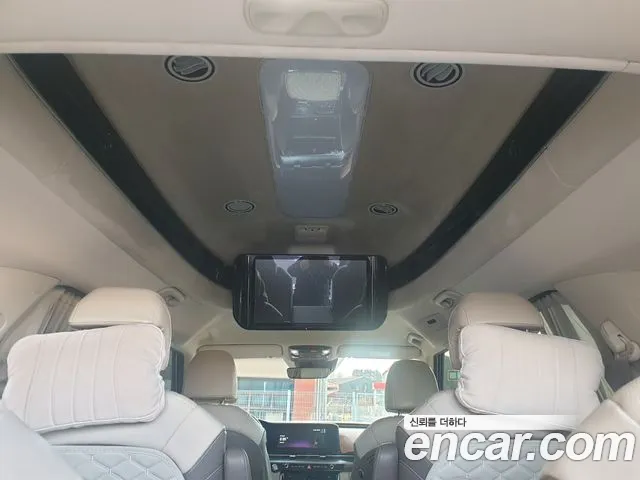 Kia Canival Carnival 4 поколение Бензин 9 мест Hi-Limousine — Фото автомобиля 17