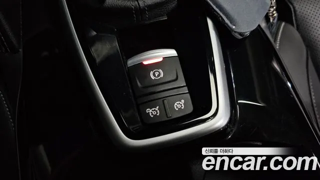 Renault-KoreaSamsung QM6 Новый QM6 2.0 LPe RE Signature 2WD — Фото автомобиля 22