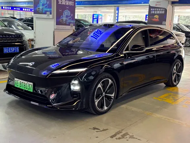 Nio ET5 Touring — Фото автомобиля 2
